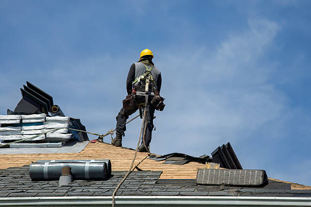 Professional Gutter Installation technician working in Lebanon, PA